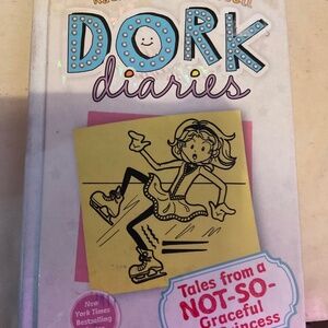 Book -Dork Diariesby Rachel Renee Russell.    K49